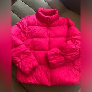 Moving Sale: Uniqlo Light Down Puffer Jacket